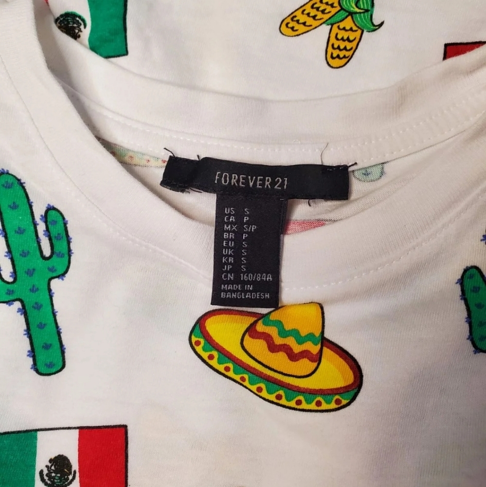 🔥F21 tshirt - Picture 2 of 4